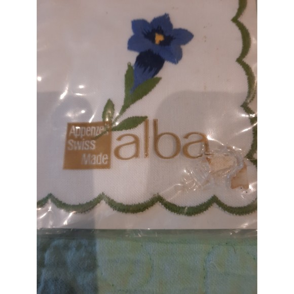 VTG Placemat with Napkin, Swiss Made, Floral Table Settings, Old Stock, 2 Sets - Picture 6 of 12